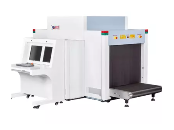 الماسح الضوئي لأمتعة المطار.